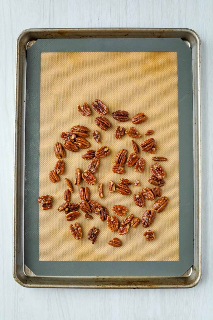 Baked pecans