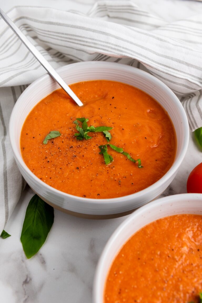 Vegan Roasted Tomato Soup